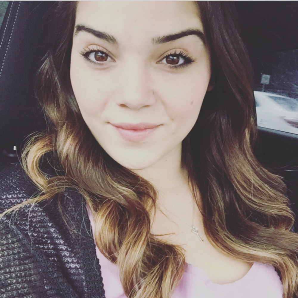 Meet your Posher, Ashley